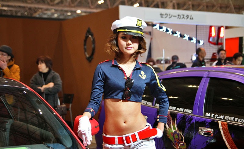 Девушки из автосалона в Токио (Tokyo Motor Show) (52 фото) | Картинка №15