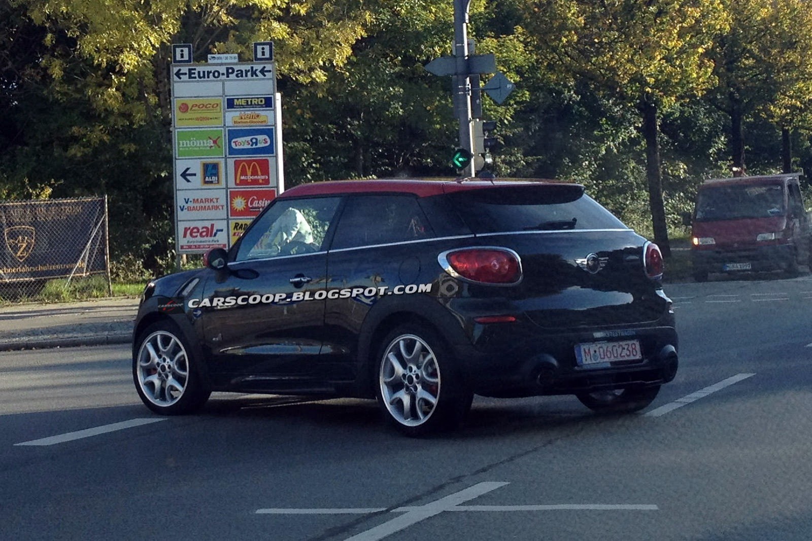 [Mini-Paceman-JCW-CarScoop2%255B3%255D.jpg]