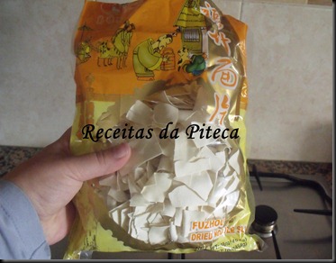 Fatias de noodles secas Fatias de noodles secas