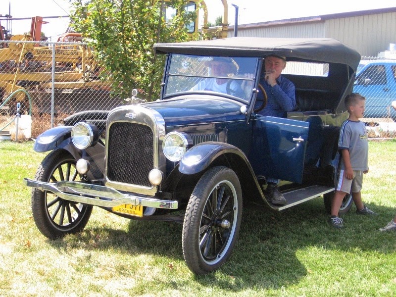 [IMG_8078-1923-1924-Chevrolet-Superio%255B2%255D.jpg]