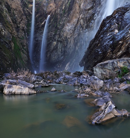 [DSC_3746_stitch%255B4%255D.jpg]