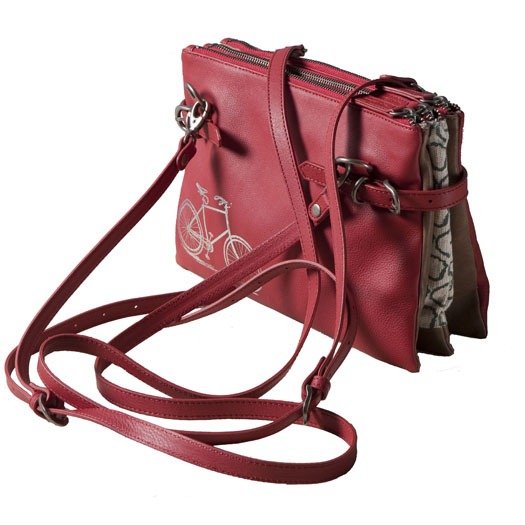 [red_astor_bag3%255B3%255D.jpg]