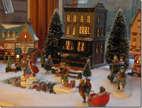 Christmas decorations 3 012