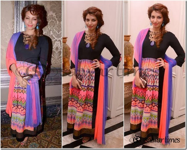 Designer_Salwar_Kameeze (1) Designer_Salwar_Kameeze (1)