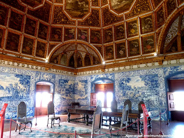 interior-palacio-nacional-de-sintra.JPG