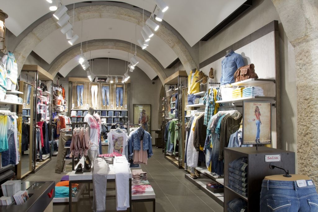 [Loja-Salsa-Chiado-4---Cpia6.jpg]