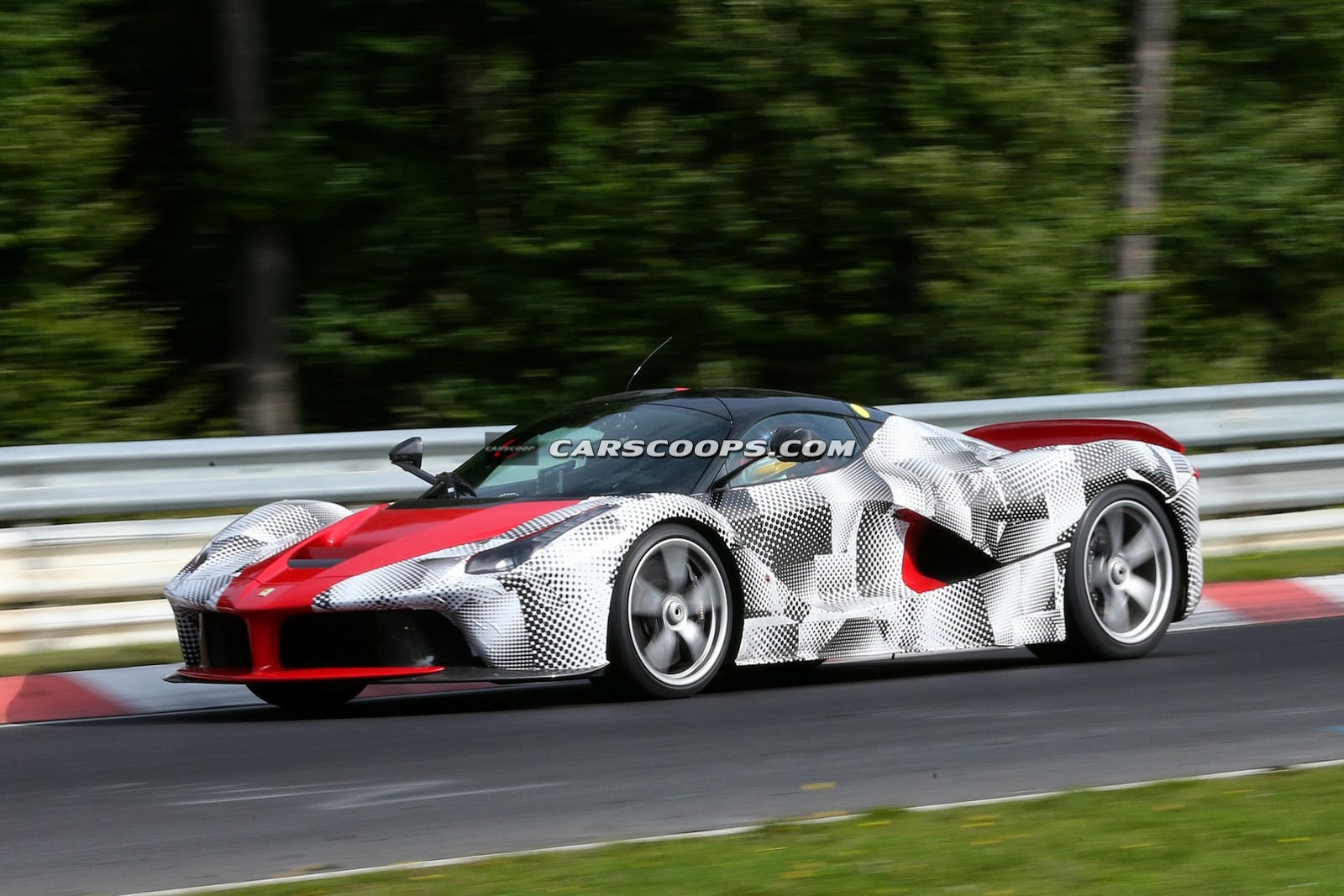 [LaFerrari-Carscoops-3%255B4%255D.jpg]