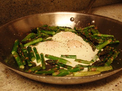 eggs and asparagus