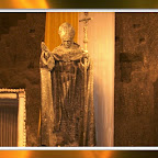 poland -statue-of-pope-john-paul-ii-st-kingas-chapel-krakow-poland.jpg