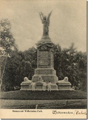 Aceh-War Victory Monument in Wilhelmina Park in 1910s Batavia (now Istiqlal Mosque)