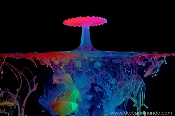 liquid-drop-art-gotas-caindo-foto-velocidade-hora-certa-desbaratinando (206) liquid-drop-art-gotas-caindo-foto-velocidade-hora-certa-desbaratinando (206)