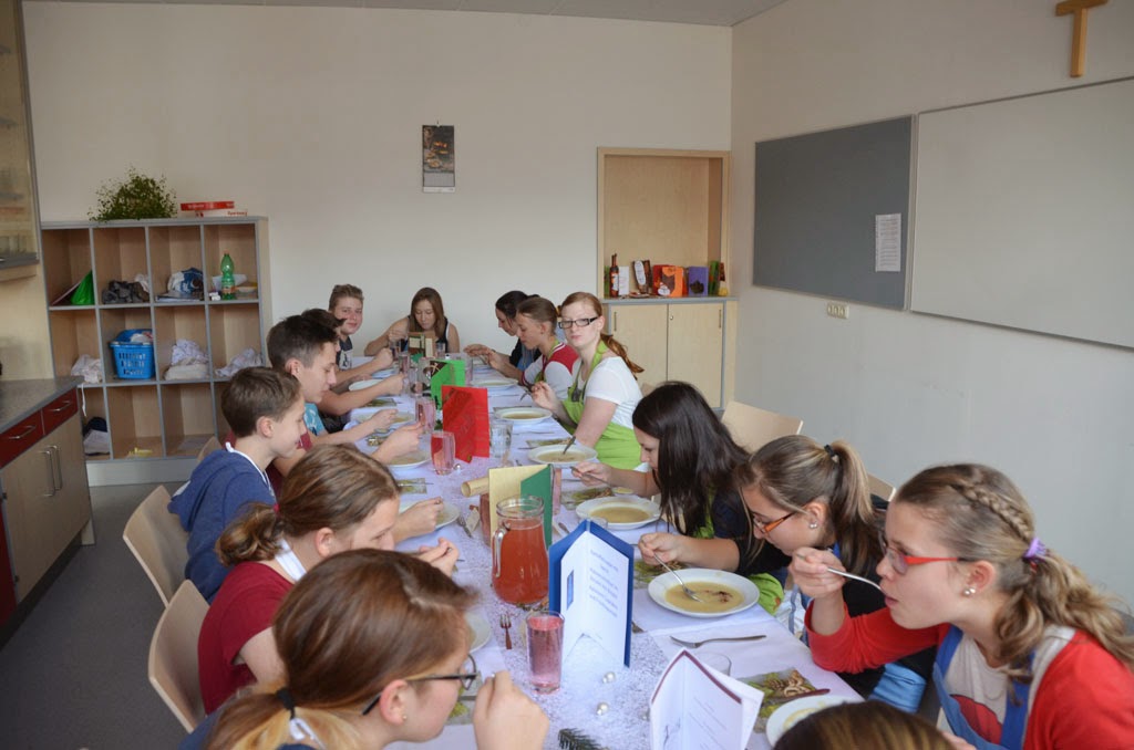 2014-15_Kochunterricht_02.jpg