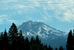 Mt Shasta from the 5