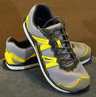 [Altra%2520Lone%2520Peak%255B4%255D.jpg]