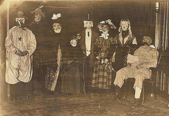 [creepy-black-white-photos-20%255B2%255D.jpg]