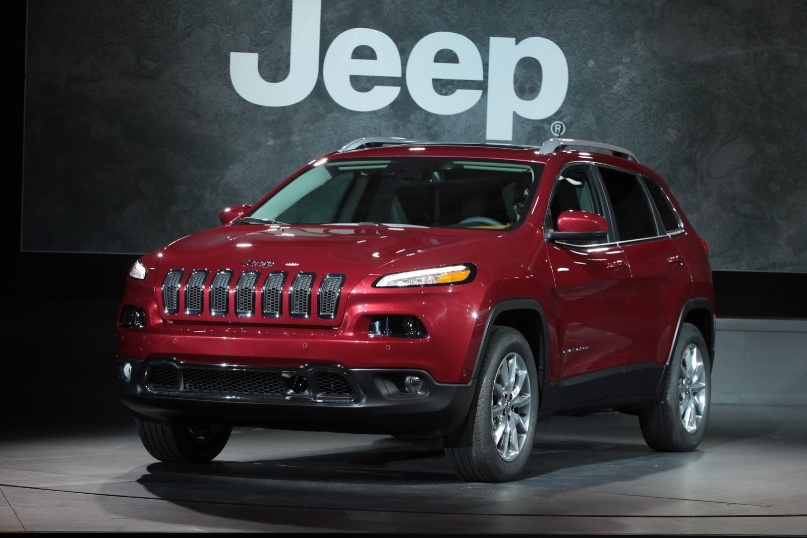 [2014-Jeep-Cherokee-1%255B3%255D.jpg]