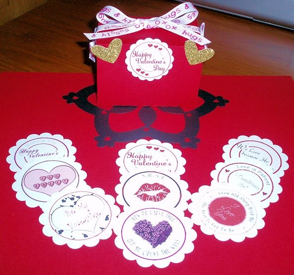 [Valentine%2520Box%2520and%2520Buttons%255B5%255D.jpg]