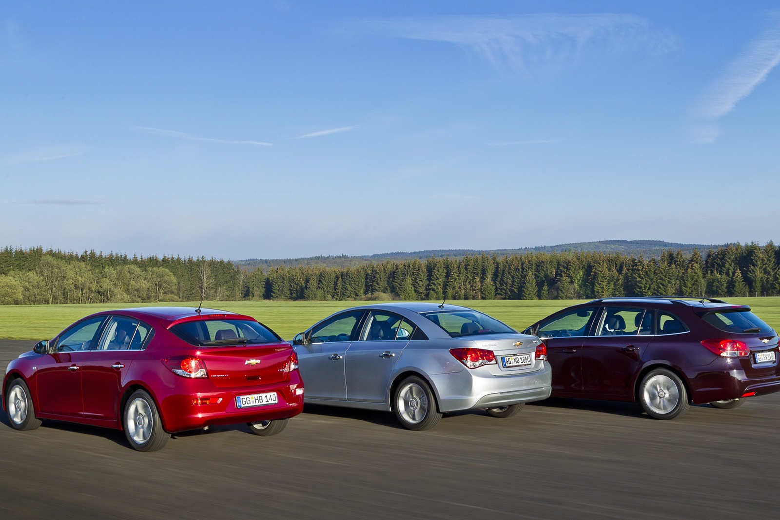 2013-Chevrolet-Cruze-Facelift-E02%25255B2%25255D.jpg