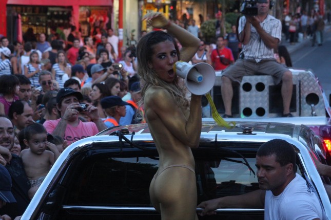 Cinthia Fernandez Carlos Paz 2012