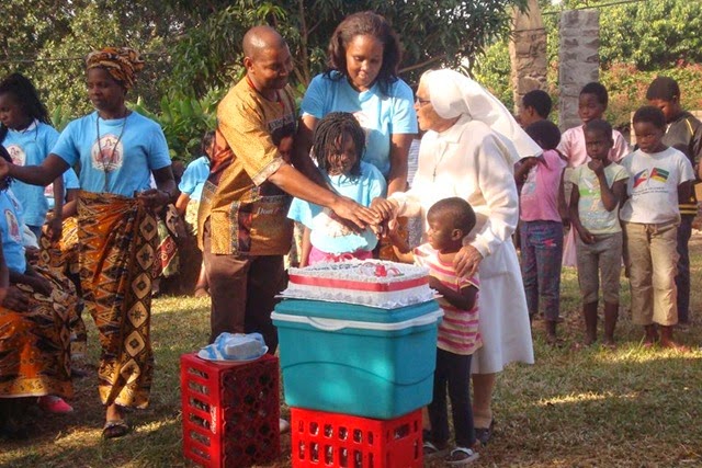 [10367172_693947210667559_5836655602792413295_n%255B5%255D.jpg]