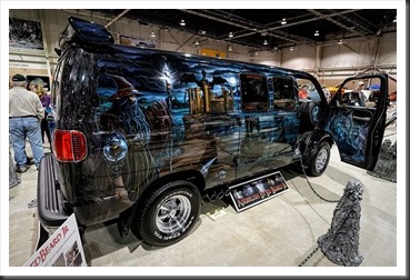 Ed Beard, Jr.'s 2000 Dodge B1500 at Motorama