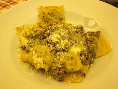 [Veal%2520Raviolli%2520with%2520Truffle%2520and%2520Ricotta%255B3%255D.jpg]