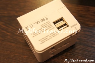 Dual USB adapter 04 Dual USB adapter 04