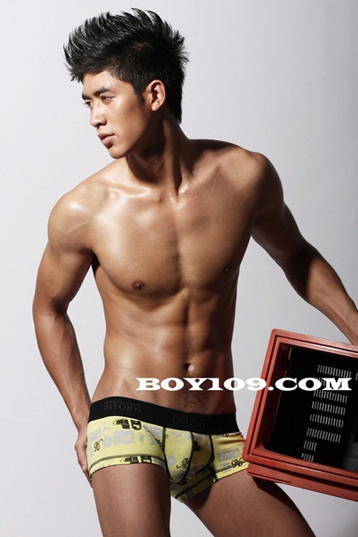 Asian-Males-Cao Lam Vien - Hot Hot in Underwear Again!-19