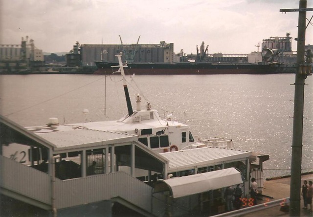 [ferrytokorea2.jpg]