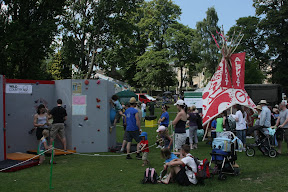 The primary schools bouldering comp on the Alpkit / Thornbridge wall proved very popular.