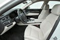 2013-BMW-7-Series-31