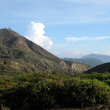 Kelimutu - Inspiration Point on the left, with Keli Lepembusu on the right in the background (Andy Dean, 2010)
