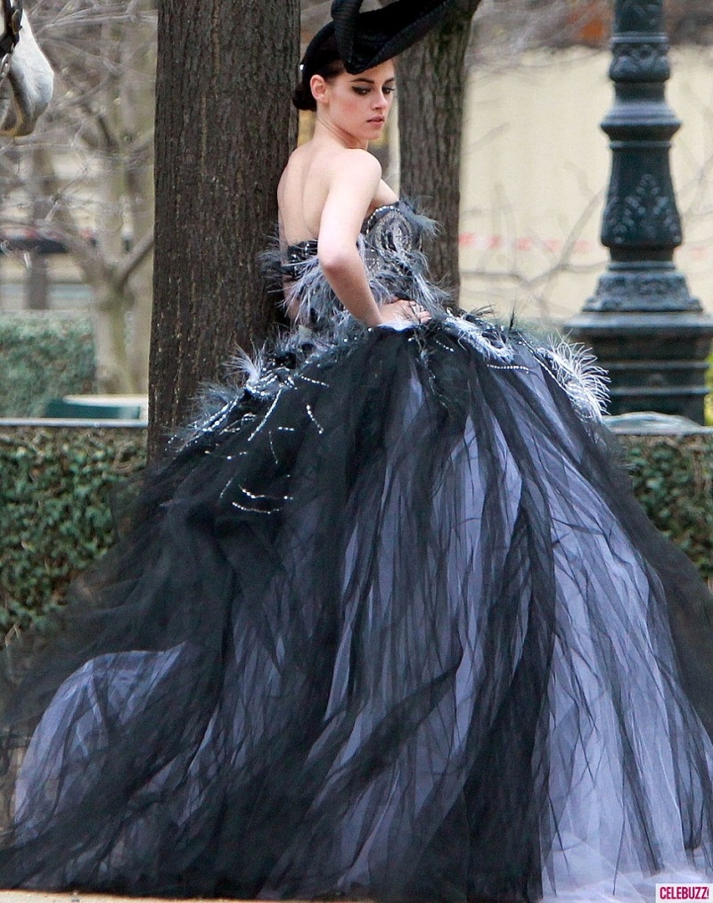 4kristen-stewart-vanity-fair-shoot-012912-808x1024.jpg Kristen Stewart