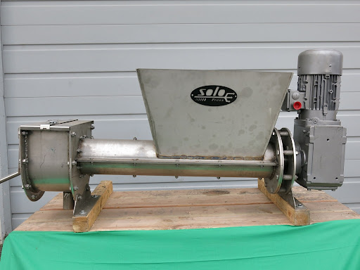 Trident Solo Screw Press