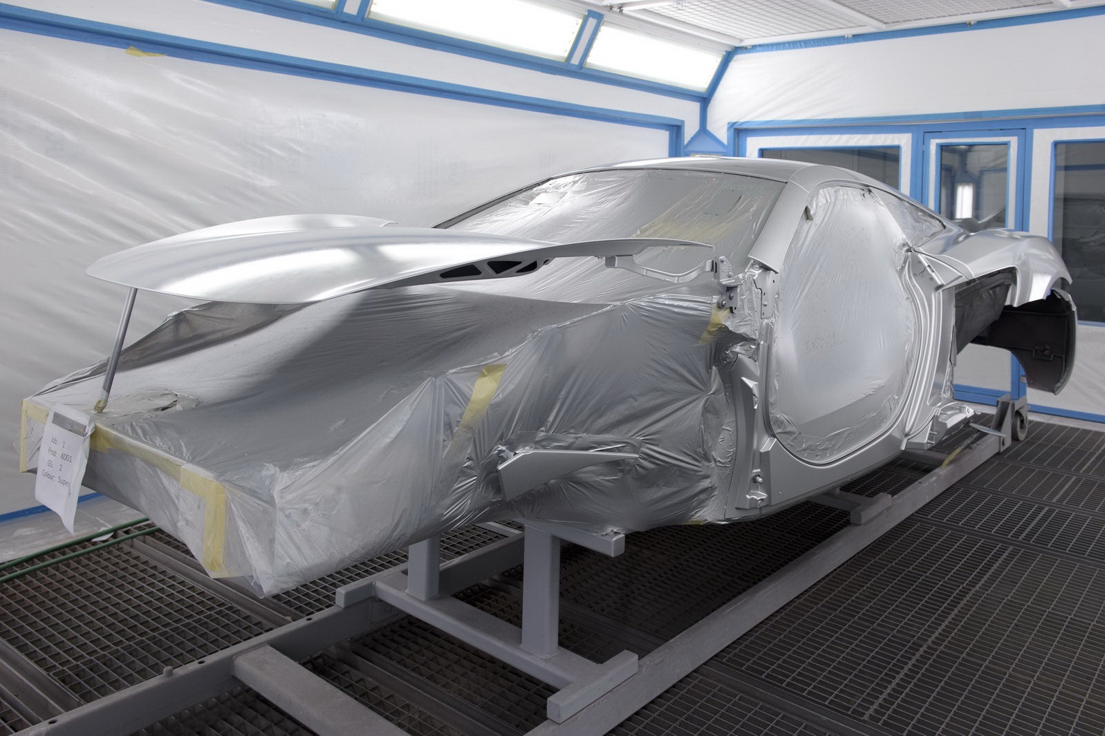 [McLaren-MP4-12C-1%255B2%255D.jpg]