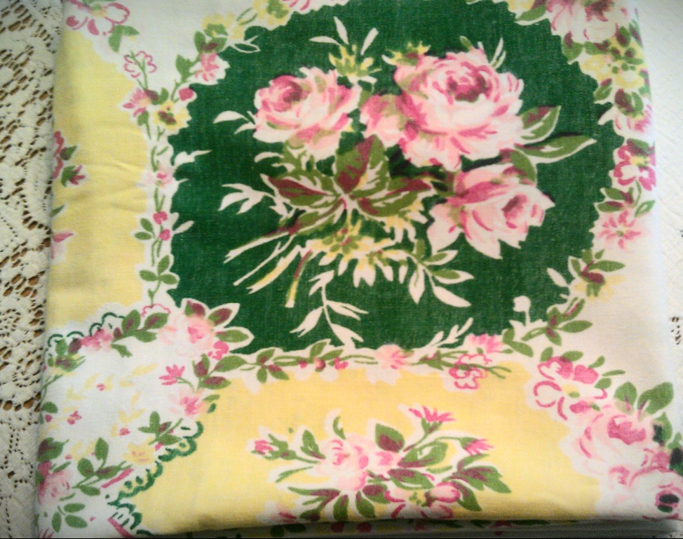 [vintage%2520tablecloth%255B5%255D.jpg]