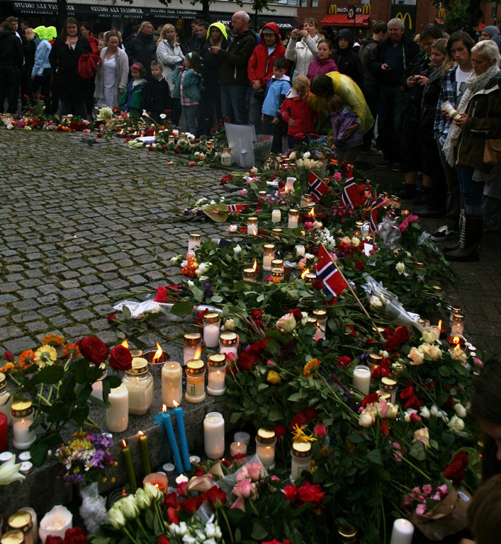 [Fakkeltog%2520019%255B3%255D.jpg]