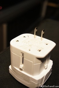 2.1A USB adapter 06 2.1A USB adapter 06