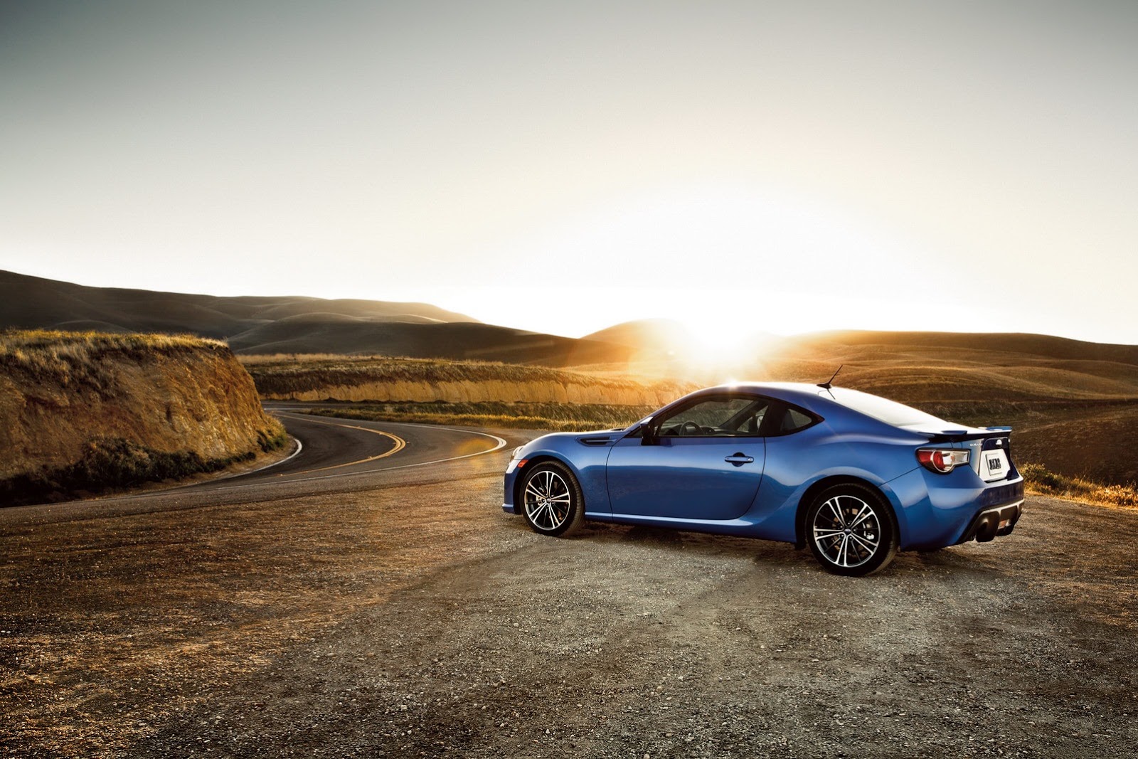 [2013-2014-Subaru-BRZ-22%255B2%255D.jpg]