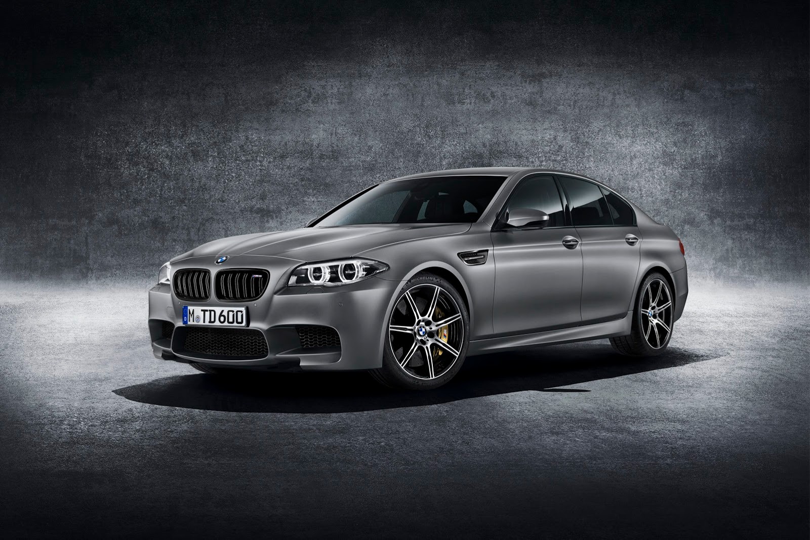 New 592bhp 30 Jahre M5