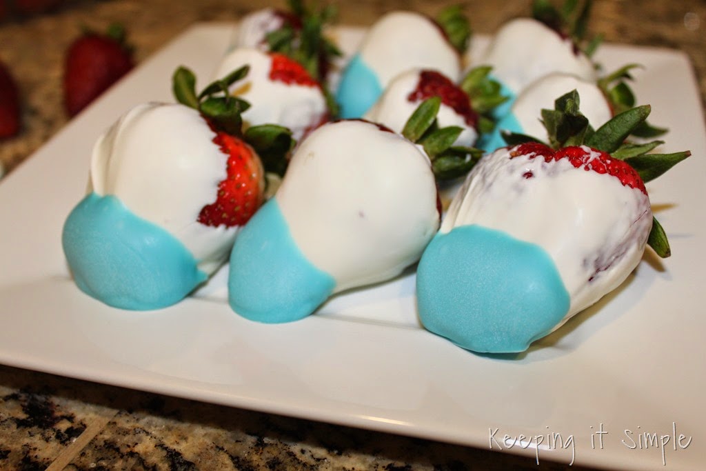 [red-white-and-blue-chocolate-covered-strawberries%2520%25286%2529%255B3%255D.jpg]