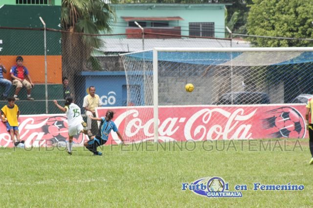 [1ro.%2520gol%2520de%2520guastatoya%255B3%255D.jpg]
