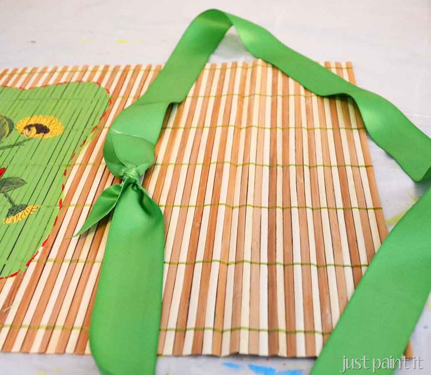 [tie-knot-in-ribbon%255B2%255D.jpg]