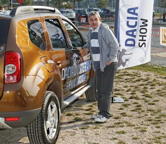 [Dacia-Raclette-Zwitserland-09.jpg]