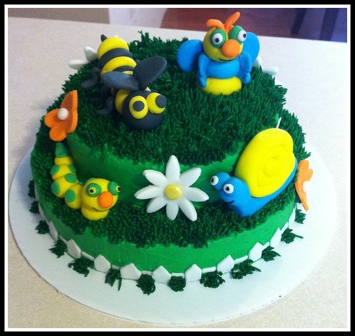 [Bug%2520Cake%2520with%2520border%255B2%255D.jpg]