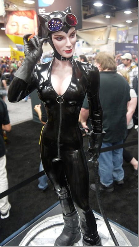 sideshow colectibles catwoman 03b