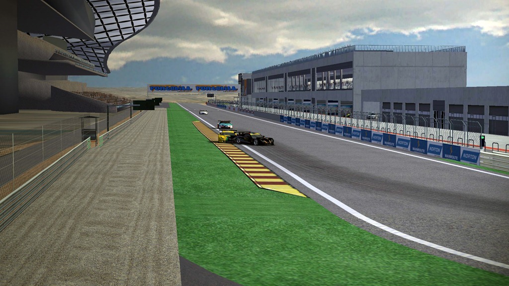 [rFactor%25202012-02-04%252012-44-50-52%255B5%255D.jpg]