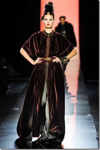 Jean Paul Gaultier Fall 2011 (16) Jean Paul Gaultier Fall 2011 (16)