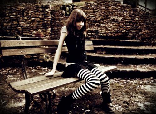 Simple Beaty, Gothic Girls