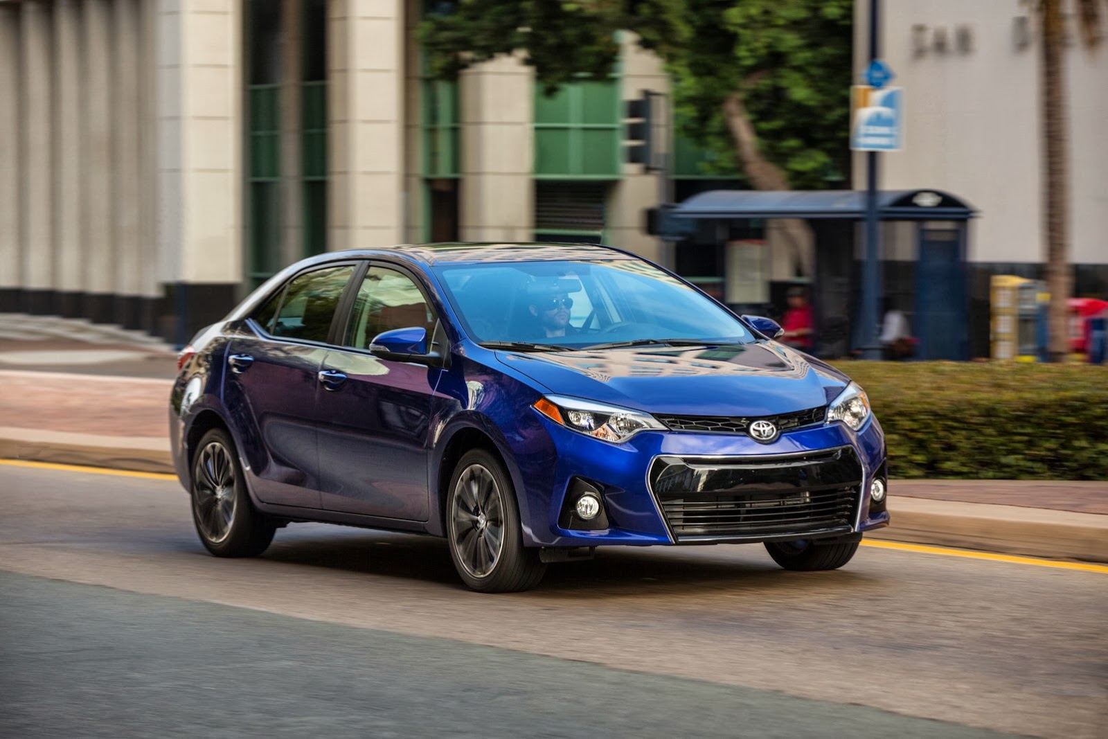 [2014-Toyota-Corolla-19%255B2%255D.jpg]